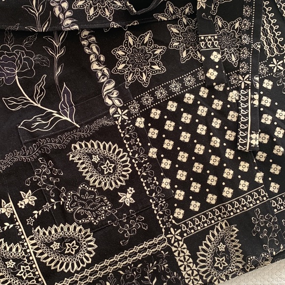 the kit nyc bandana print wrap skirt - Picture 4 of 4